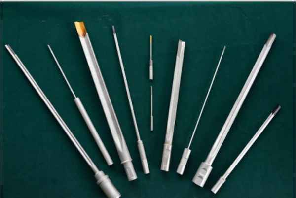 立式深孔鉆所用刀具有哪些,有什么特點(diǎn)和區(qū)別