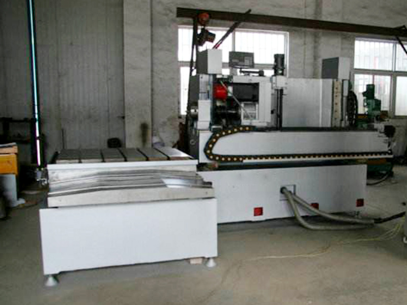 數(shù)控5軸深孔臥式鉆床有幾軸聯(lián)動？